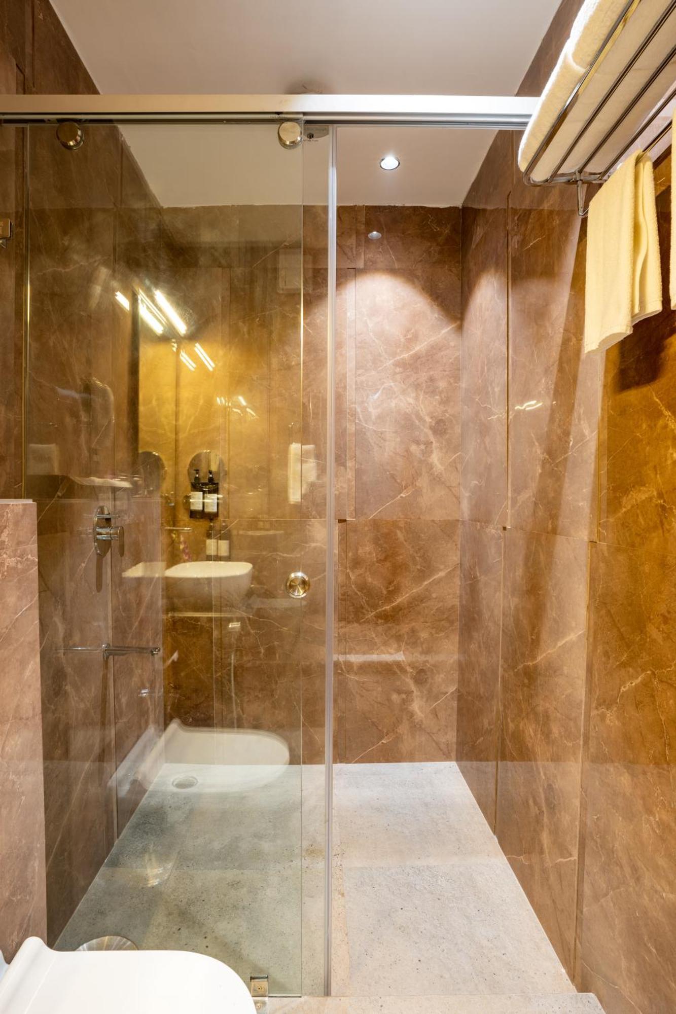 Regenta Place Raaj Agra, Tajganj Agra  Exterior photo